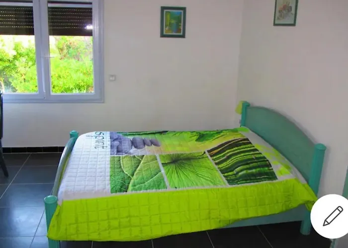 Appartement F1 Calme Et Proche Des Plages Coti-Chiavari (Corsica)